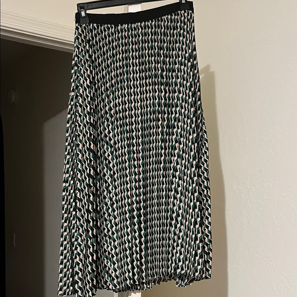 Daniel Rainn Black And White Midi Skirt